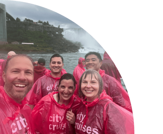 IMG-Merge-Web-Canada-Team-1104x552